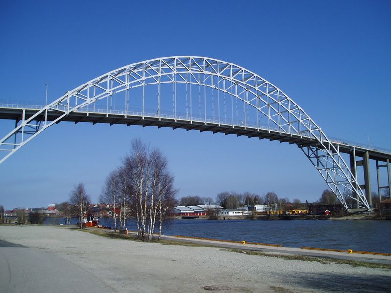 Fil:FredrikstadBroa.jpg