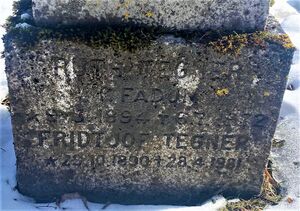 Fridtjof Tegnér gravminne Haslum.jpg