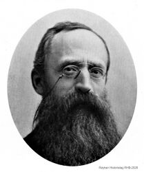 Grosserer Frithjof M. Plahte var en av de opprinnelige aksjonærene i CPC fra starten i 1892. Han satt som formann i direksjonen for CPC fra 1892 til han døde i 1899. Han var far til Bankieren Viktor Møinichen Plahte, som var formann i direksjonen i CPC fra 1926.