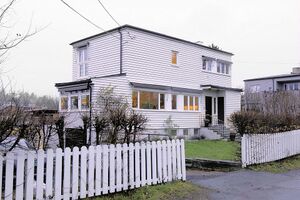 Funksjonalisme Piene & Zahl-2 251209.JPG