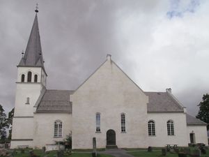 Furnes kirke.JPG