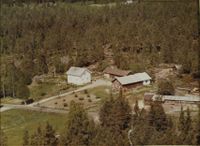 276. Gård - Fiskum WF421.jpg