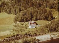277. Gård - Skotselv WF381.jpg