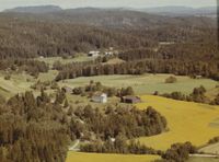 282. Gård i Bingen ved Skotselv - WF524.jpg