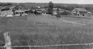 Gårder på Fiskum (oeb-196429).jpg