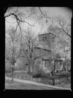 354. Gamle Aker kirke - no-nb digifoto 20141209 00101 NB MIT FNR 19422.jpg