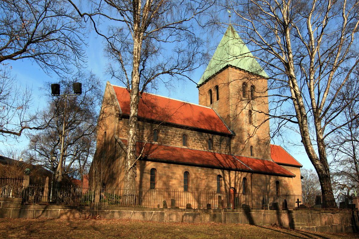 Gamle Aker kirke lokalhistoriewiki.no