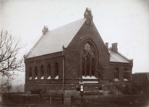 Gamle Akers første menighetshus.jpg