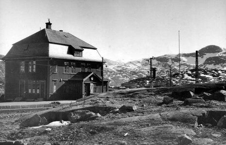Bjørnfell turiststasjon. Foto: Museum Nord (1912-1936).