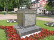 Monument over Gamle Bragernes kirke på Gamle Kirkeplass i Drammen, 1941. Foto: Stig Rune Pedersen