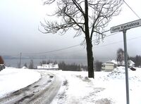 Veien Gamle Kjerkelinna passerer rett sør for Feiring kirke. Foto: Stig Rune Pedersen
