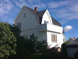 Gamle Kongevei 18 (Larvik).jpg