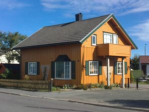 Gamle Kongevei 36 (Larvik).jpg