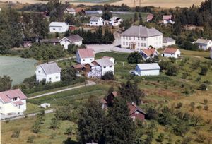 Gamle Røren skole - WF147.jpg