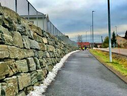 Gangvei forbi Breidablikk sett mot Gamle Skjetten. 2023.