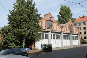 Gardeveien 15 i Oslo fra Harald Hårfagres gate.JPG