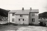12. Gardmo Nordigard, Oppland - Riksantikvaren-T124 01 0144.jpg