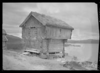 444. Gardsjord, Rauland - no-nb digifoto 20160222 00162 NB MIT FNR 01054.jpg