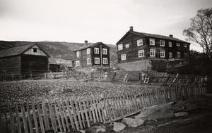 Garmo Uppigard, Oppland - Riksantikvaren-T124 01 0200.jpg