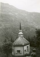 7. Geiranger kirke, Geiranger kyrkje, Møre og Romsdal - Riksantikvaren-T316 01 0049.jpg