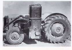 Generator montert på traktor.