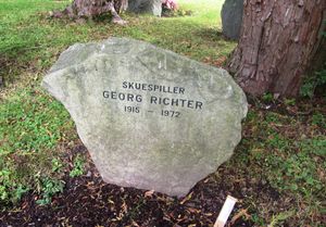 Georg Richter gravminne.jpg