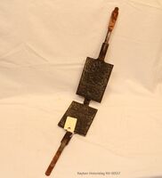 Gorojern med plass til tre kaker.