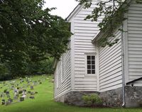 177. Granvin kyrkje juli 2015 3.jpg