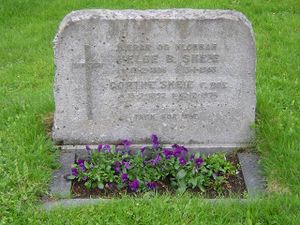 Grav Totenvika Skeie.jpg