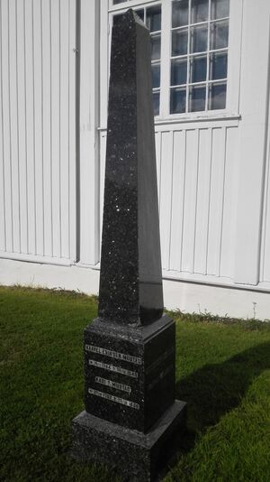 Grav Vardal Mustad.jpg