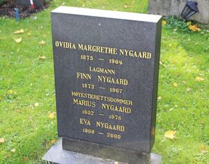 Gravminne Marius Nygaard dommer Oslo.JPG