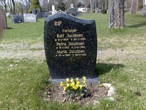 Gravminne Rolf Jacobsen.jpg