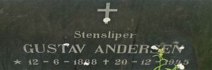 Gravminne stensliper Gustav Andersen.jpg