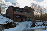 Greverud skole, bygg D: Almen. Foto: Jonas Tisell (2023).