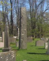 7. Gullik Røed minnebauta Sande reist 1905.jpg