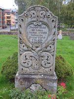 Fylkesgartner Gustav Olstads gravminne. Foto: Elin Olsen
