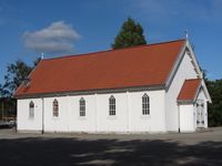 Hærland kapell og kirkestue. Foto: Stig Rune Pedersen