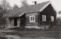 12. Høimyr Søre, Buskerud - Riksantikvaren-T068 01 0244.jpg