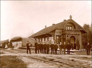Hønefoss-stasjon-1900.jpg