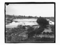 11. Hønefoss. Fossen med omliggende bebyggelse - NB MS G4 0336.jpg