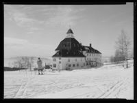 69. Høsbjør - no-nb digifoto 20150206 00072 NB MIT FNR 15940.jpg