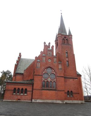 Høvik kirke Bærum 2015.jpg