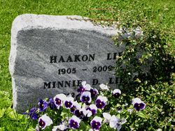 Partisekretær Haakon Lies gravminne. Foto: Stig Rune Pedersen