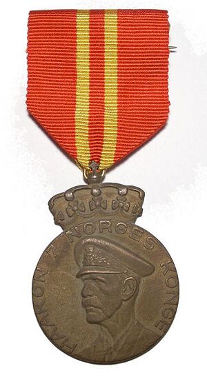Haakon VIIs 70 årsmedalje.JPG