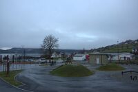 Tomta der gamle Hafslo skule sto. Foto: Thomas Olsen/Vestland fylkeskommune.