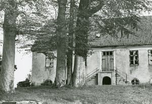 Halsnøy kloster, Hordaland - Riksantikvaren-T254 01 0222.jpg