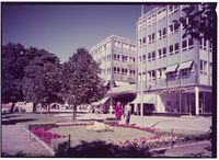 202. Hamar. - no-nb digifoto 20160519 00020 NB NKF P 05 A 024.jpg