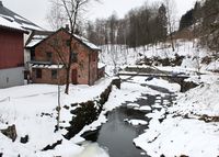 Elva Lomma ved Handelsstedet Bærums Verk. Foto: Stig Rune Pedersen (2016).