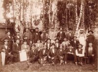 Handverkarar i Fyresdal omkring år 1900. Fullstendig tekst i gards- og ættesoga s. 714. Foto: Olav S. Nylid