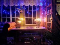 Fire ḥanukkiyyas på fjerde kveld av ḥanukká. Foto:  Olve Utne (2023).